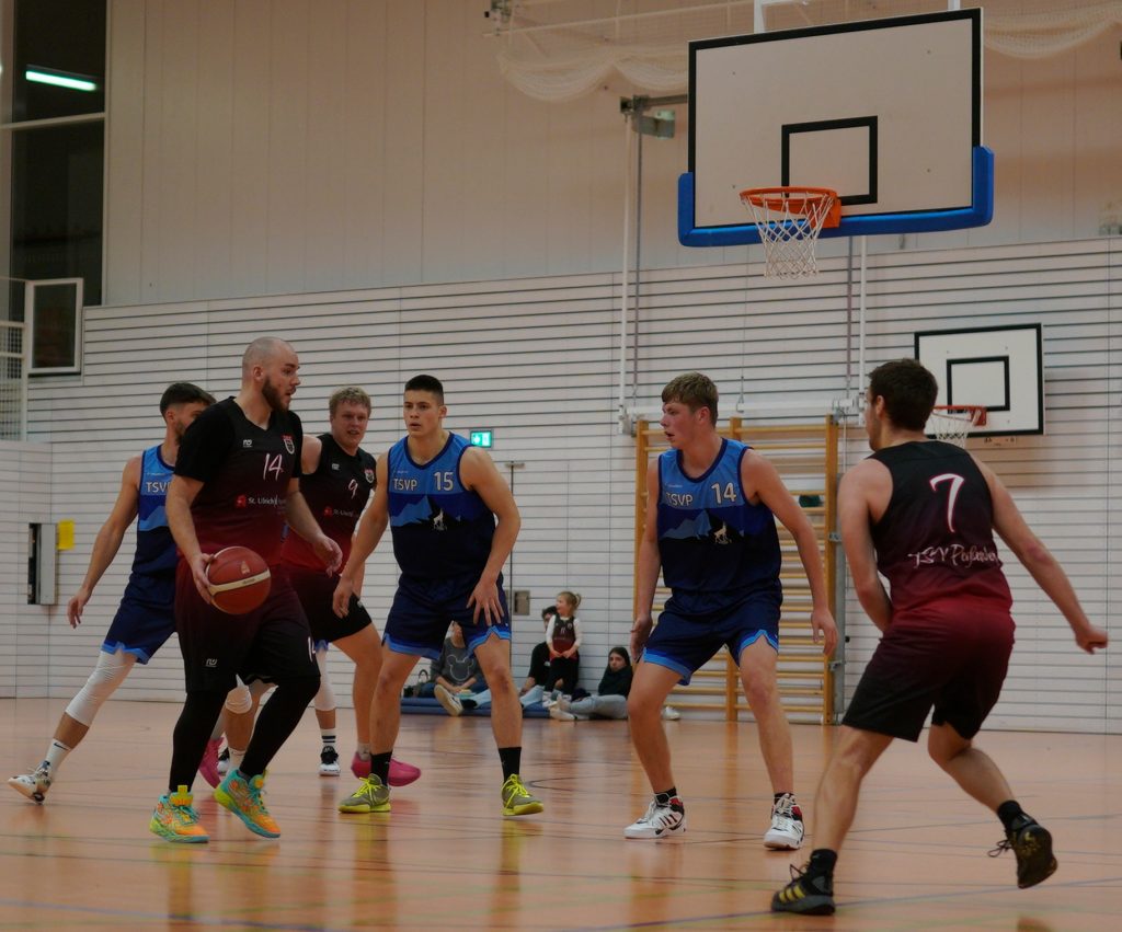 5. Foto Basketball Herren gegen den TSV Partenkirchen.