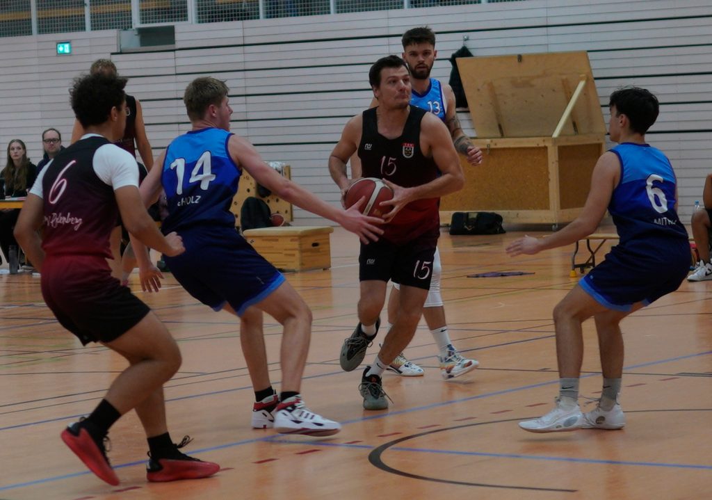 7. Foto Basketball Herren gegen den TSV Partenkirchen.